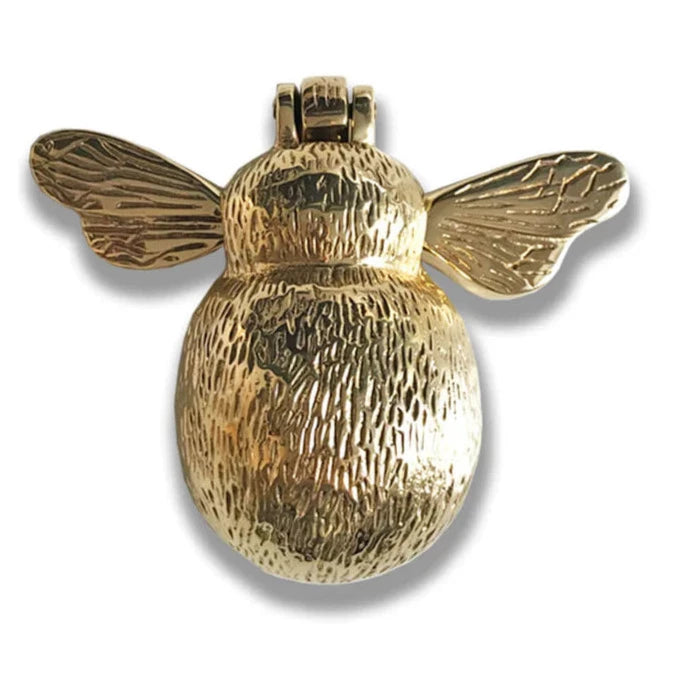 Mehiläinen - door knocker, brass
