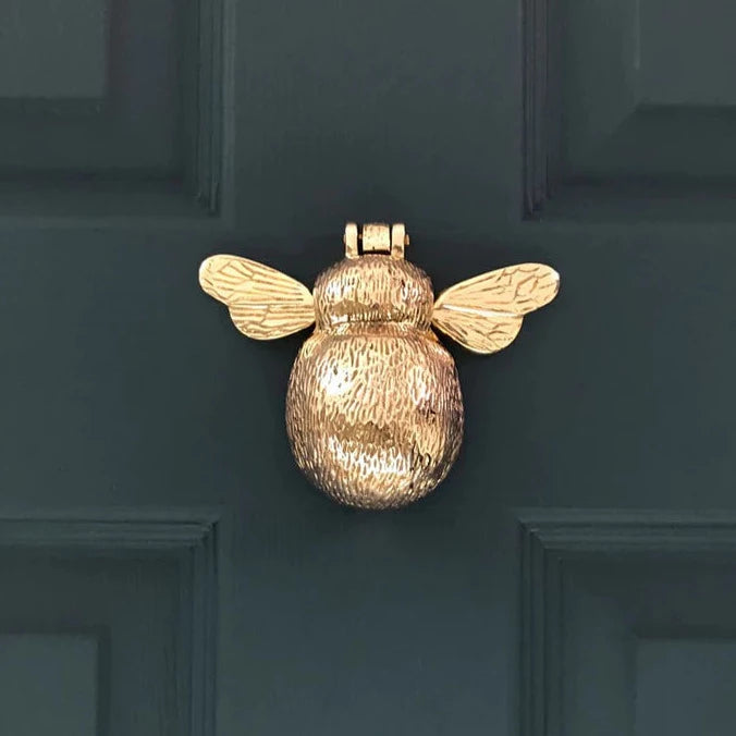 Mehiläinen - door knocker, brass