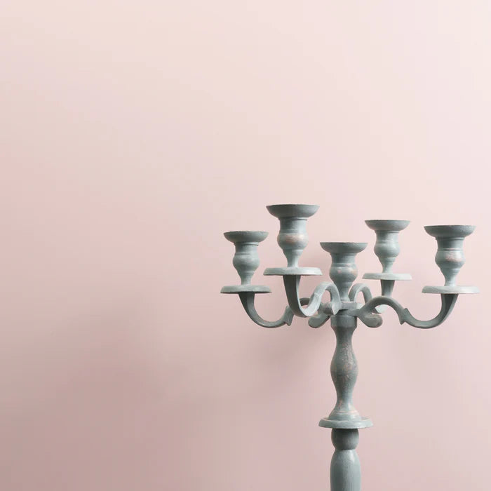 Pinky vaaleanpunainen maali TP Trim Paint listamaali Frenchic Paint Finland