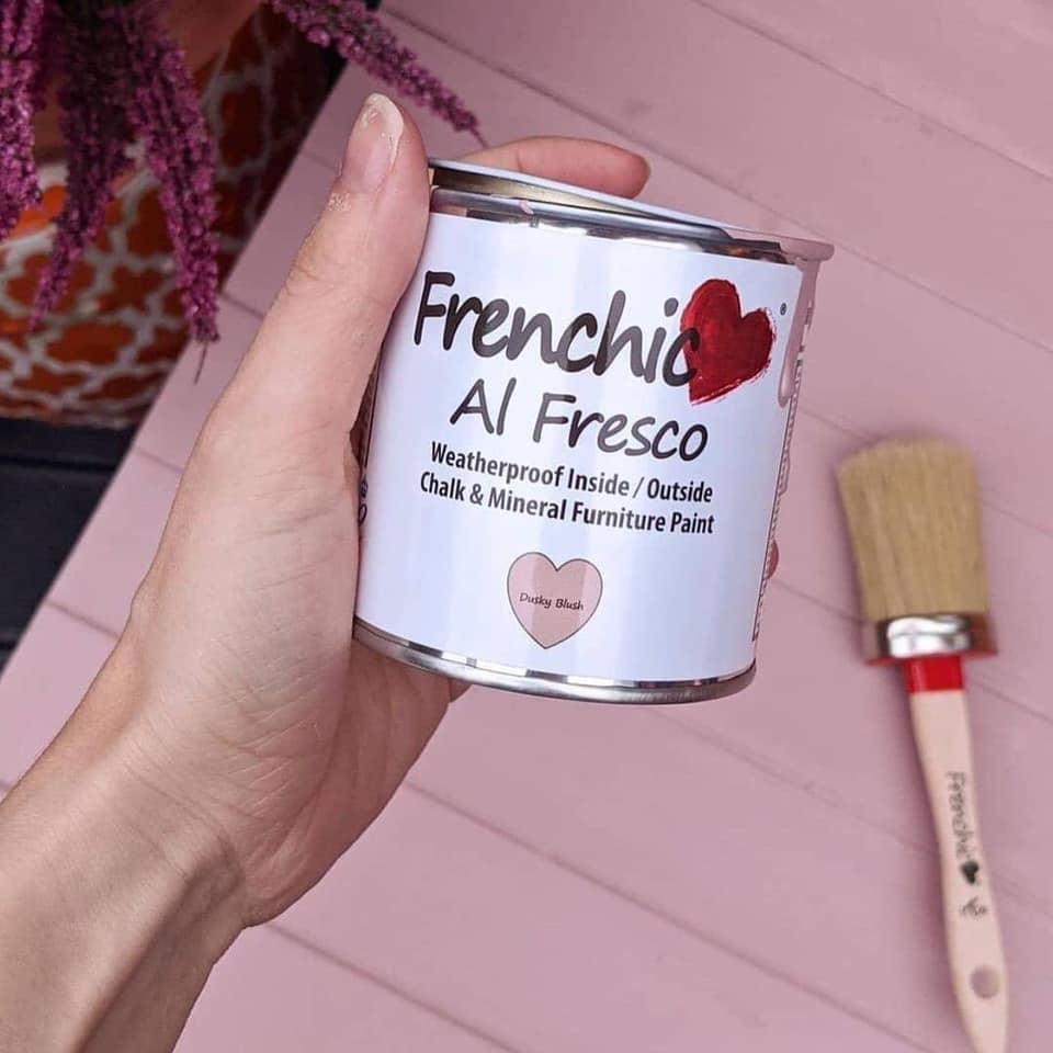 Vaaleanpunainen_kalkkimaali_Dusky_Blush_Al_Fresco_Frenchic_Paint