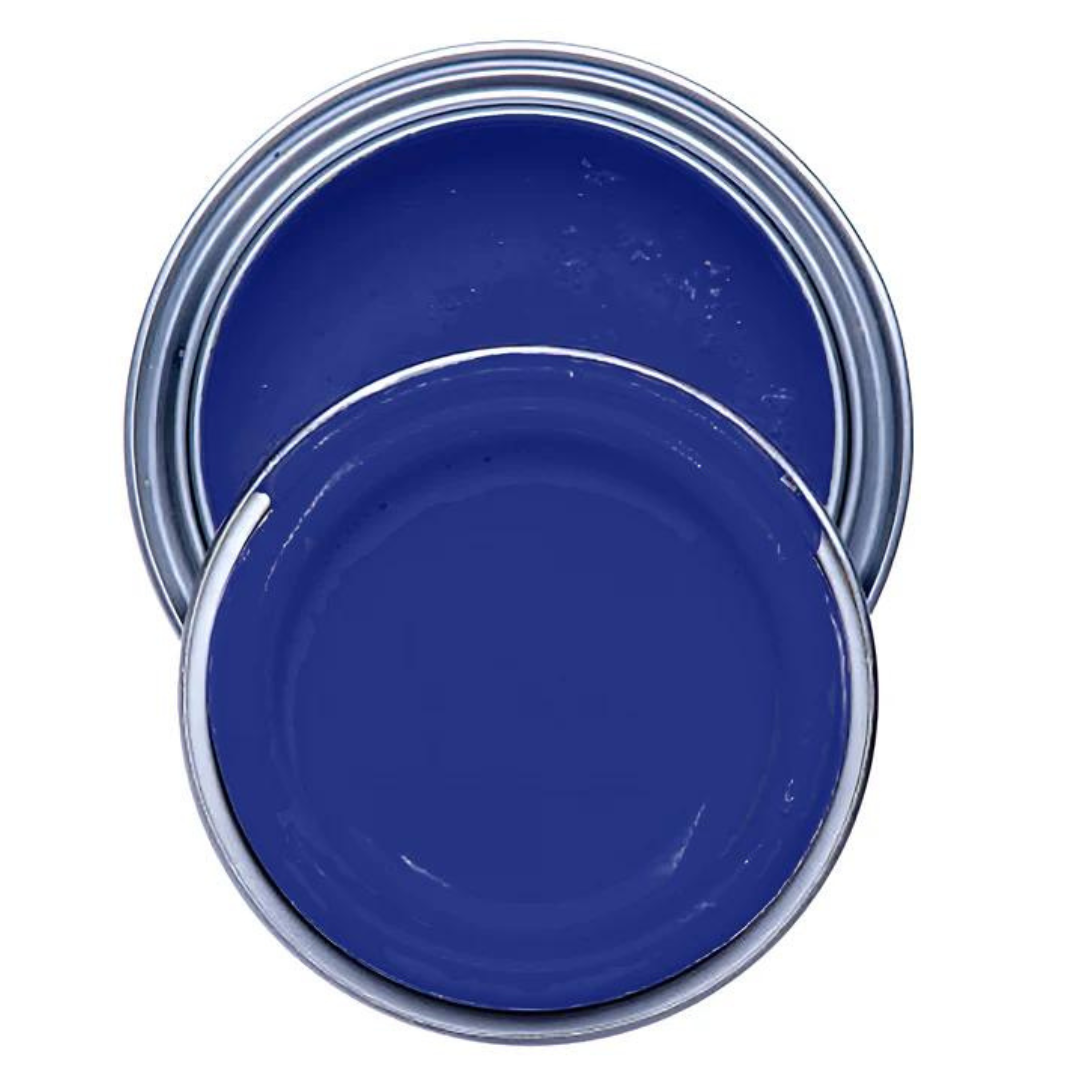 Kirkas, sähkönsininen maalisävy Frenchic sarjasta. 