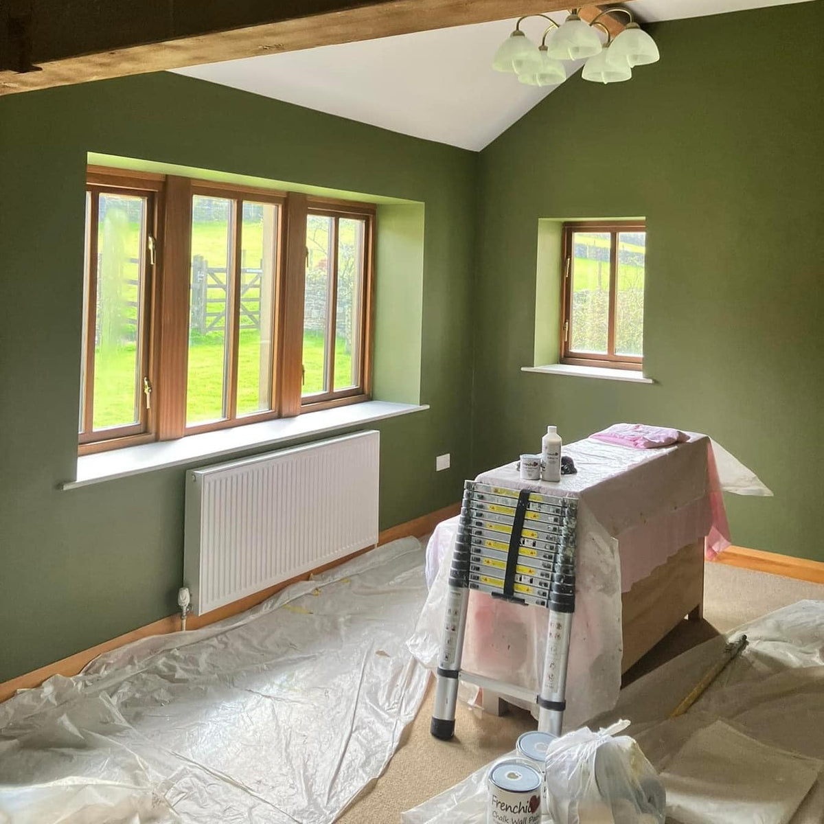 Constance_Moss_Seinamaali_Stone_In_Love_seinamaali_Boho_14