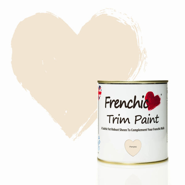 Luonnonvalkoinen_beige_pampas_frenchic. 
