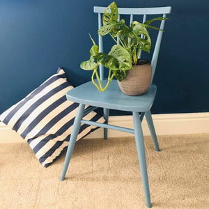 Sininen Frenchic maali Ol Blue Eyes Frenchic Paint Finland Al Fresco. 